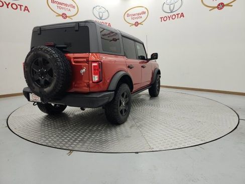Used 2023 Ford Bronco Black Diamond image 8
