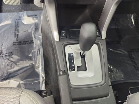 Used 2014 Subaru Forester 2.5i Premium w/ All-Weather Package image 18