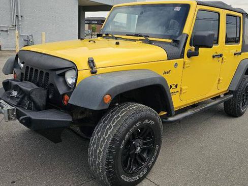 Used 2009 Jeep Wrangler Unlimited X AWD/4WD image 1