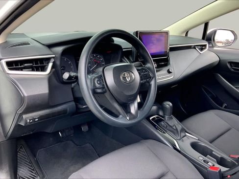 Used 2024 Toyota Corolla LE FWD image 17