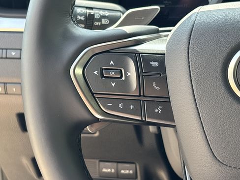 Certified 2026 Lexus GX 550 AWD/4WD image 19