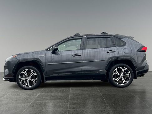 Used 2023 Toyota RAV4 XSE image 4