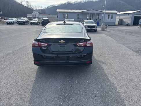 Used 2024 Chevrolet Malibu LT FWD image 5