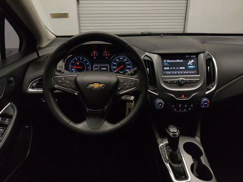Used 2016 Chevrolet Cruze LT FWD image 22