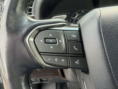 Used 2022 Lexus LX 600 4WD w/ Accessory Package (Z1) image 20