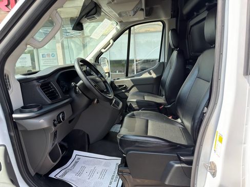 Used 2024 Ford Transit 250 148 Medium Roof RWD image 14