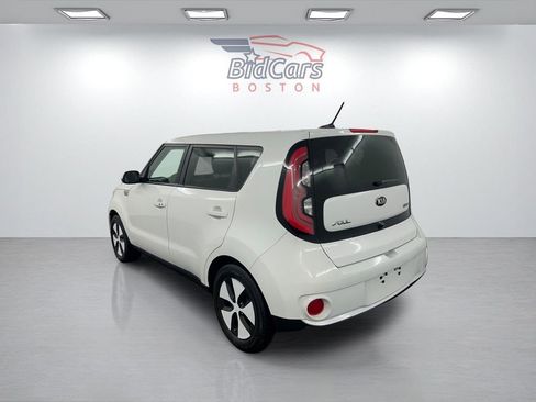 Used 2017 Kia Soul EV-e image 6