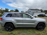 Used 2014 Jeep Grand Cherokee Overland image 4