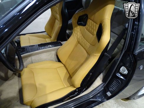 Used 1987 Porsche 944 S image 21