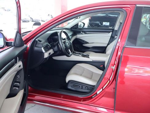 Used 2018 Honda Accord EX-L image 14