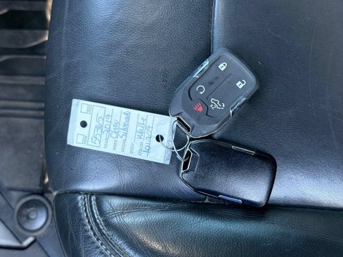 Used 2019 Chevrolet Silverado 1500 RST AWD/4WD image 59