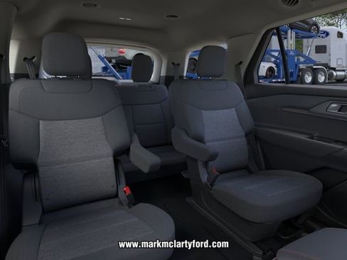 New 2026 Ford Explorer Active RWD image 11