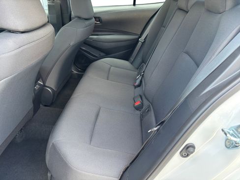 Used 2025 Toyota Corolla LE FWD image 13
