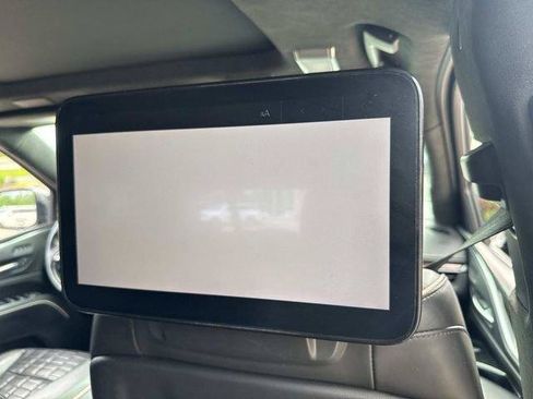 Used 2022 Cadillac Escalade Sport Platinum AWD/4WD image 12
