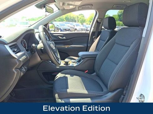 Used 2023 GMC Acadia SLE w/ Driver Convenience Package AWD/4WD image 2
