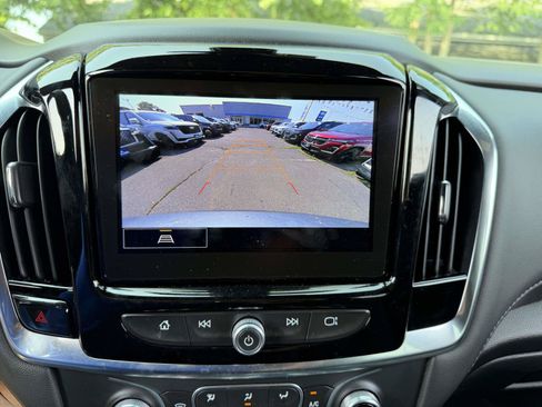 Certified 2023 Chevrolet Traverse LT AWD/4WD image 25