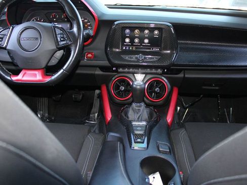 Used 2020 Chevrolet Camaro LT w/ RS Package image 37