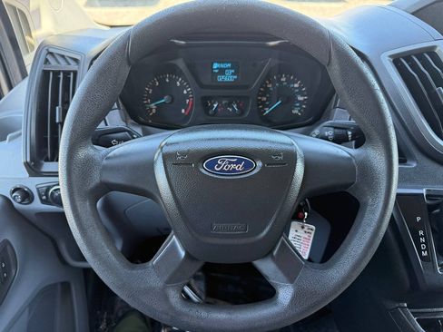 Used 2015 Ford Transit 150 130 Low Roof RWD image 28