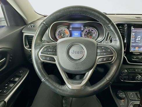 Used 2019 Jeep Cherokee Limited w/ Luxury Group image 11