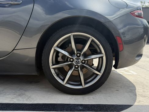 Used 2022 MAZDA MX-5 Miata Grand Touring RWD image 16
