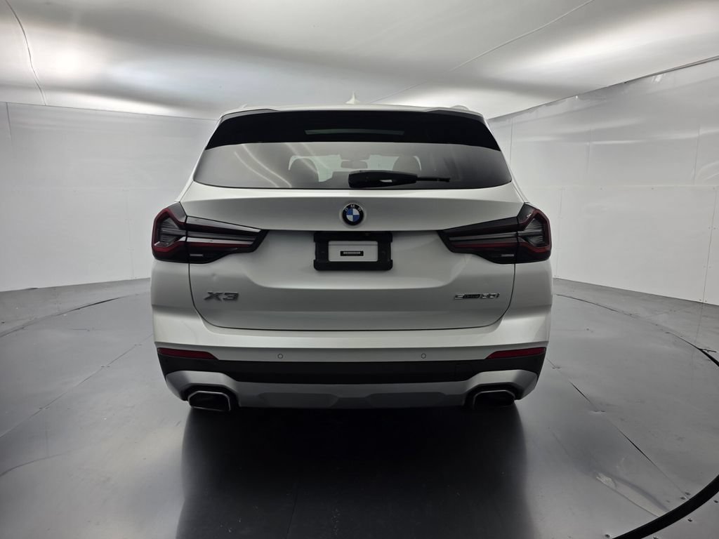 Certified 2022 BMW X3 sDrive30i w/ Convenience Package RWD image 5