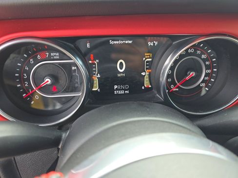 Used 2018 Jeep Wrangler Rubicon AWD/4WD image 4