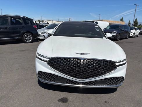 Used 2024 Genesis G90 3.5T AWD/4WD image 2