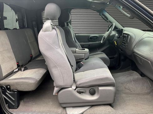 Used 2004 Ford F150 XL image 29