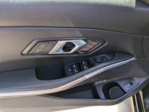 Used 2025 BMW 330i Sedan RWD image 20