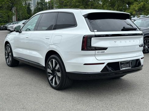 New 2025 Volvo EX90 Plus image 6