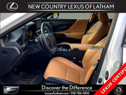 Certified 2023 Lexus ES 350 w/ Premium Package image 18