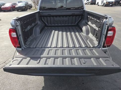 New 2026 GMC Canyon Elevation w/ Convenience Package image 26