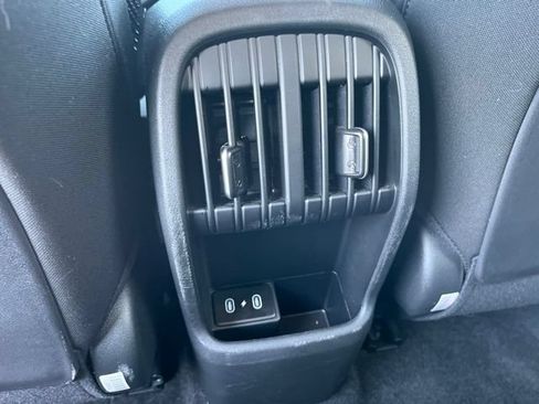 Used 2024 Hyundai Kona SEL FWD image 15
