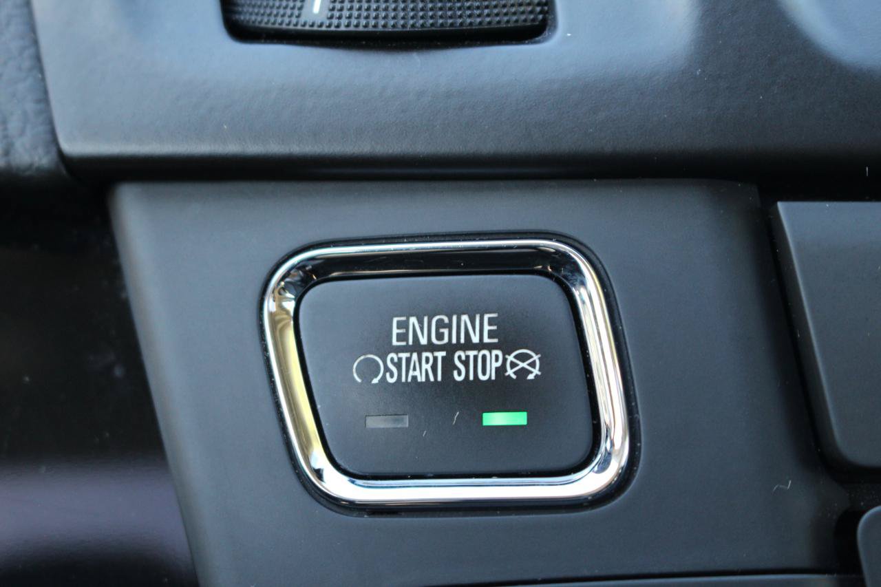 Used 2013 Buick Regal Premium FWD image 25