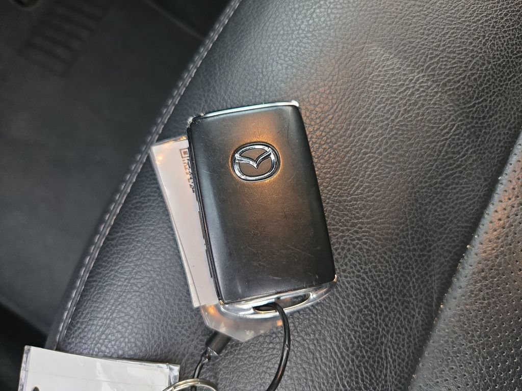 Used 2025 MAZDA CX-5 AWD 2.5 S w/ Preferred Package image 59