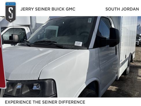 New 2024 GMC Savana 3500 Work Van w/ Power Convenience Package image 1