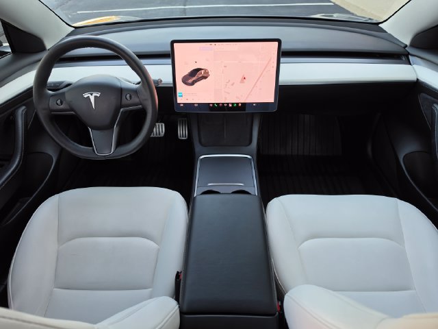 Used 2021 Tesla Model 3 Performance AWD/4WD image 2