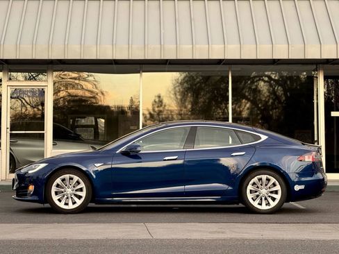 Used 2016 Tesla Model S 75 image 6