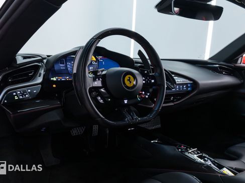Used 2022 Ferrari SF90 Stradale AWD/4WD image 4