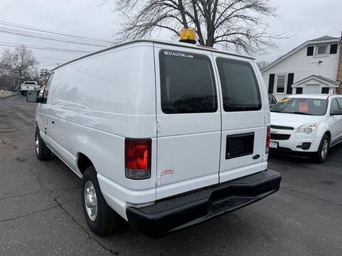 Used 2014 Ford E-250 and Econoline 250 w/ Power Group image 3