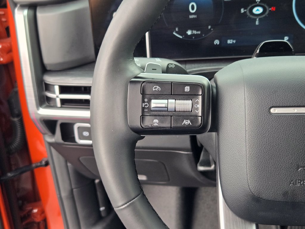 Certified 2024 Hyundai Santa Fe Limited AWD/4WD image 43
