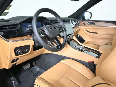 New 2026 Jeep Grand Cherokee L Summit image 24