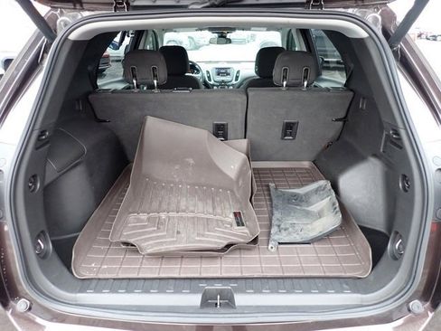 Used 2020 Chevrolet Equinox LT image 9