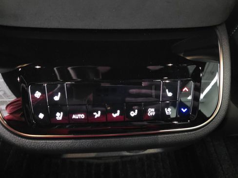 New 2026 INFINITI QX80 Autograph w/ Premium Cargo Package image 32