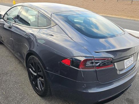 Used 2022 Tesla Model S Plaid AWD/4WD image 5