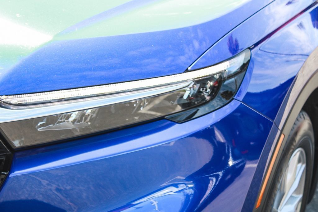 Used 2023 Honda CR-V EX-L image 8