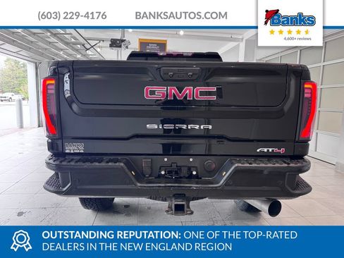 Certified 2024 GMC Sierra 2500 AT4 w/ AT4 Preferred Package AWD/4WD image 7