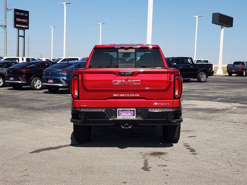 Used 2024 GMC Sierra 1500 AT4X image 8