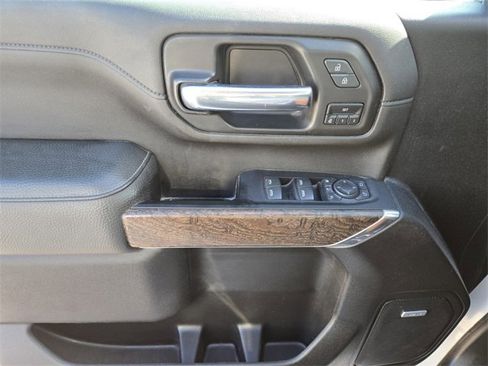 Used 2022 GMC Sierra 2500 Denali w/ Denali Ultimate Package image 30