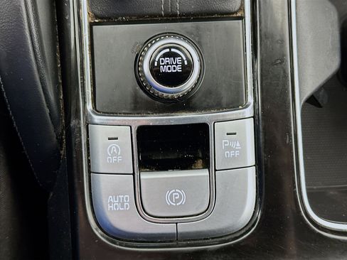 Used 2022 Kia Telluride EX w/ EX Premium Package image 38